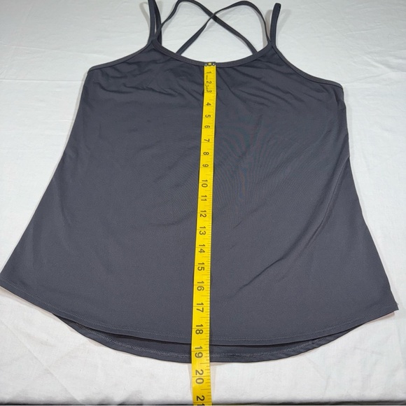 Grey Fabletics strappy tank top Size Medium - Picture 7 of 7